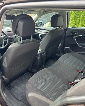 Opel Insignia cena 39900 przebieg: 176000, rok produkcji 2015 z Biskupiec małe 781
